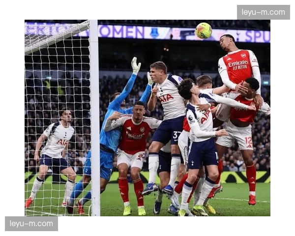 里昂1-2不敌里尔,遭遇主场三连败 里昂1-2不敌里尔,遭遇主场三连败